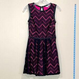 Black & Pink Sleeveless Mini Dress By Speechless. Juniors Size 3
